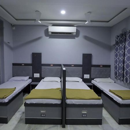 Royal Guest House Bhuj Exterior photo